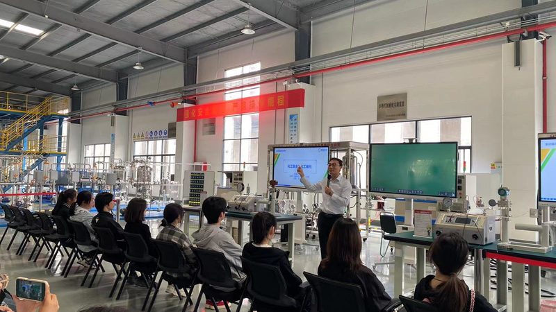 上海复合材料公司如何挑选？关键因素揭秘**